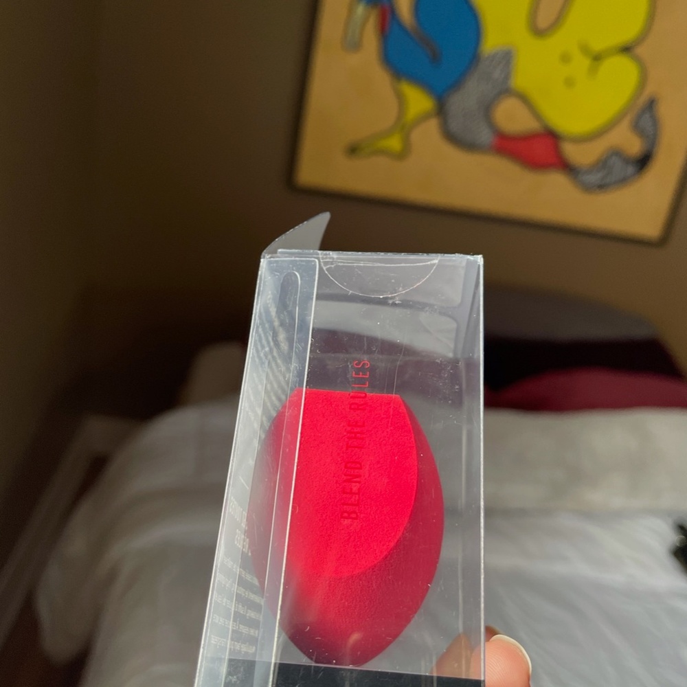 Beauty Sponge - Picture 2 of 7